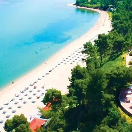 Emerald With Sea View
